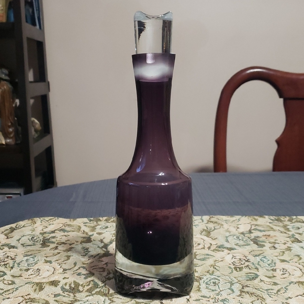 RARE VINTAGE Scandinavian Gin Decanter in Purple Sommerso Glass, 1970s.